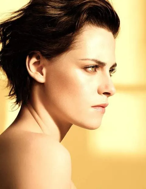 Still from Chanel’s Gabrielle fragrance campaign film (2017) featuring Kristen Stewart